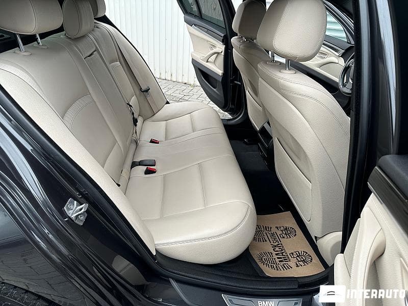 BMW 520 2015 — Миниатюра 13