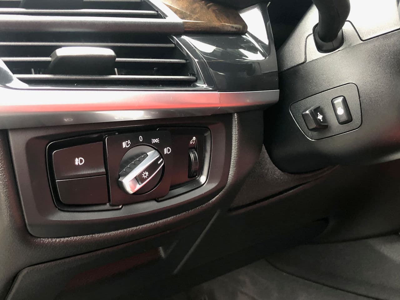 BMW X6 3.5i 2017 — Миниатюра 23