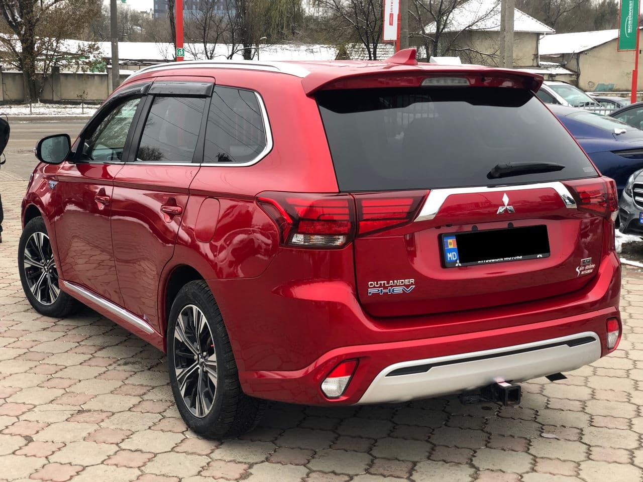 Mitsubishi Outlander 2021 — Миниатюра 2