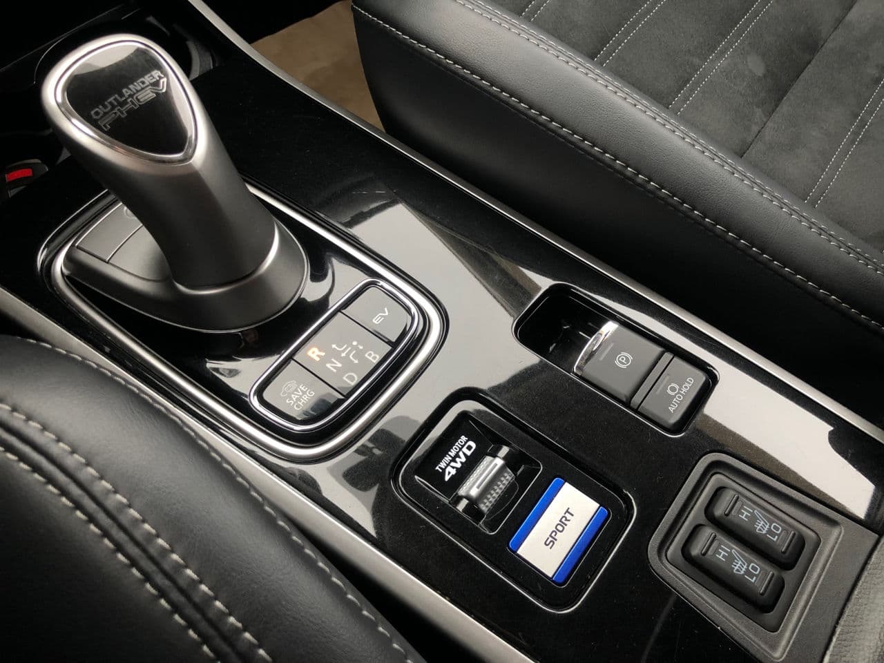 Mitsubishi Outlander 2021 — Миниатюра 11