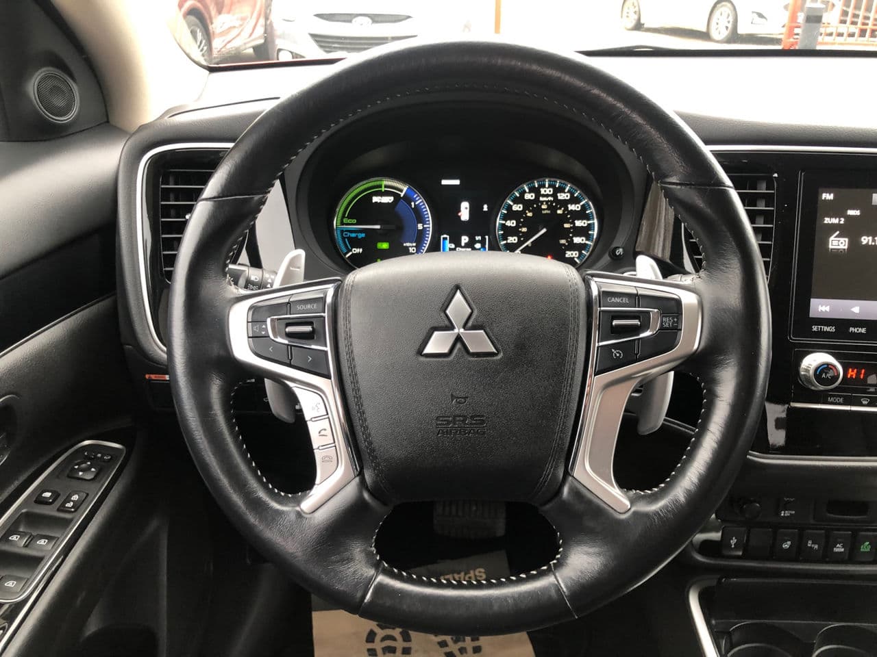 Mitsubishi Outlander 2021 — Миниатюра 8