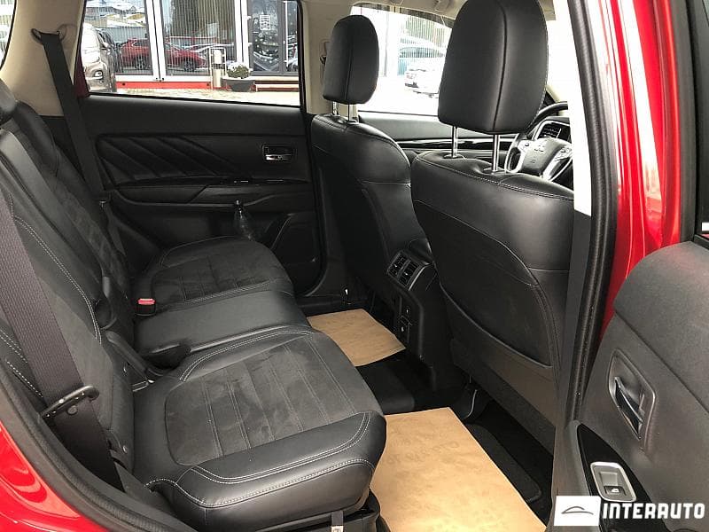 Mitsubishi Outlander 2021 — Миниатюра 16
