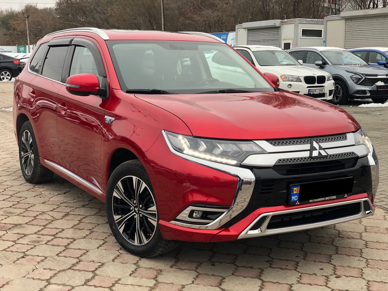 Mitsubishi Outlander 2021 — Миниатюра 4