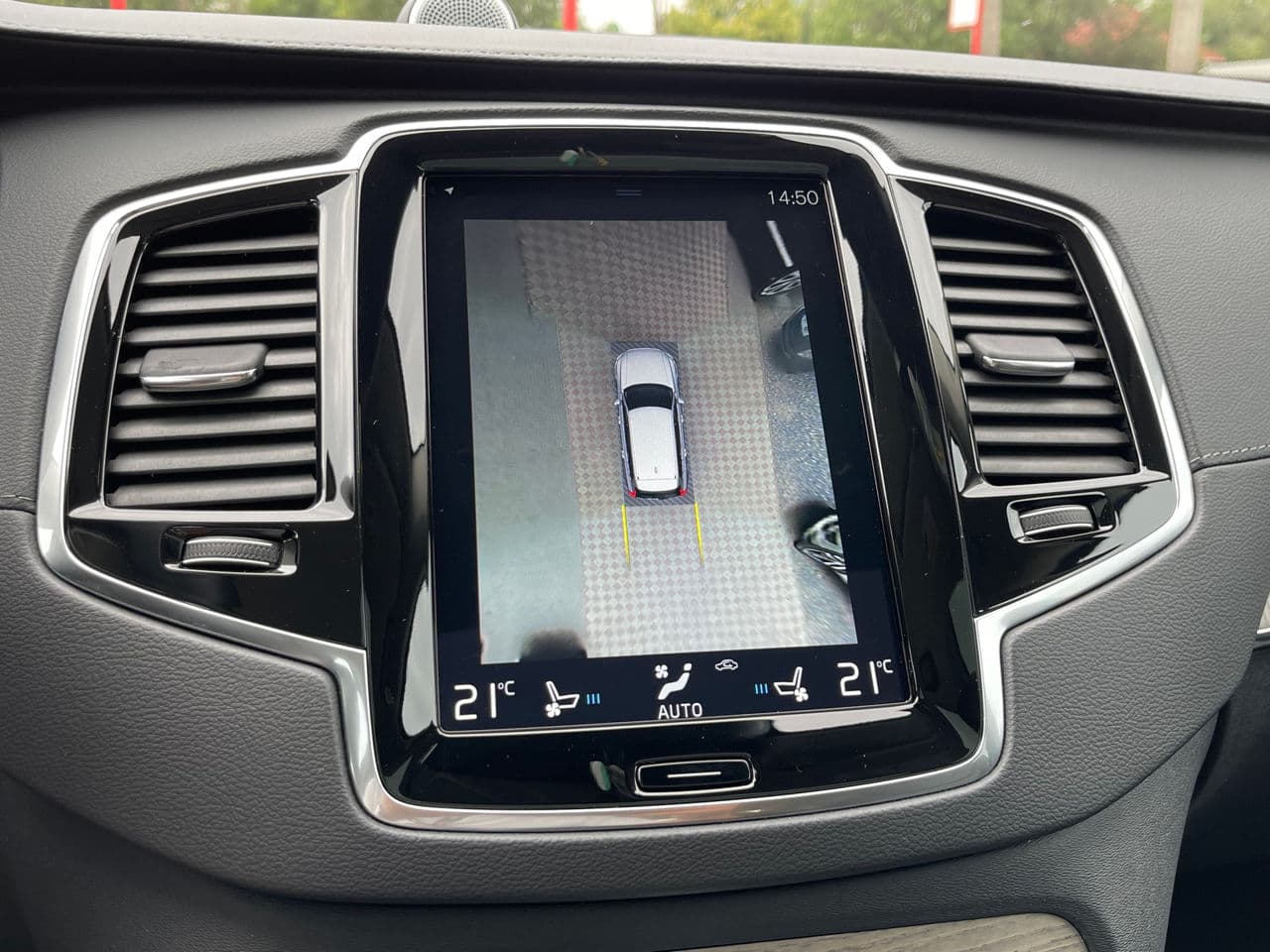 Volvo XC 90 2021 — Миниатюра 13