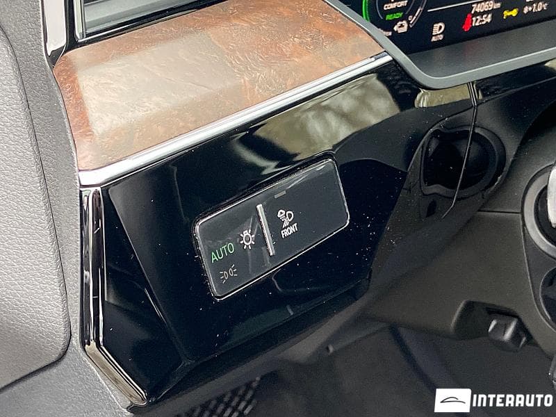 Audi E-tron 2019 — Миниатюра 12