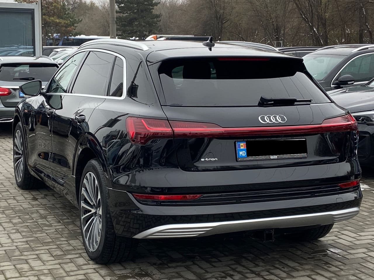 Audi E-tron 2019 — Миниатюра 4