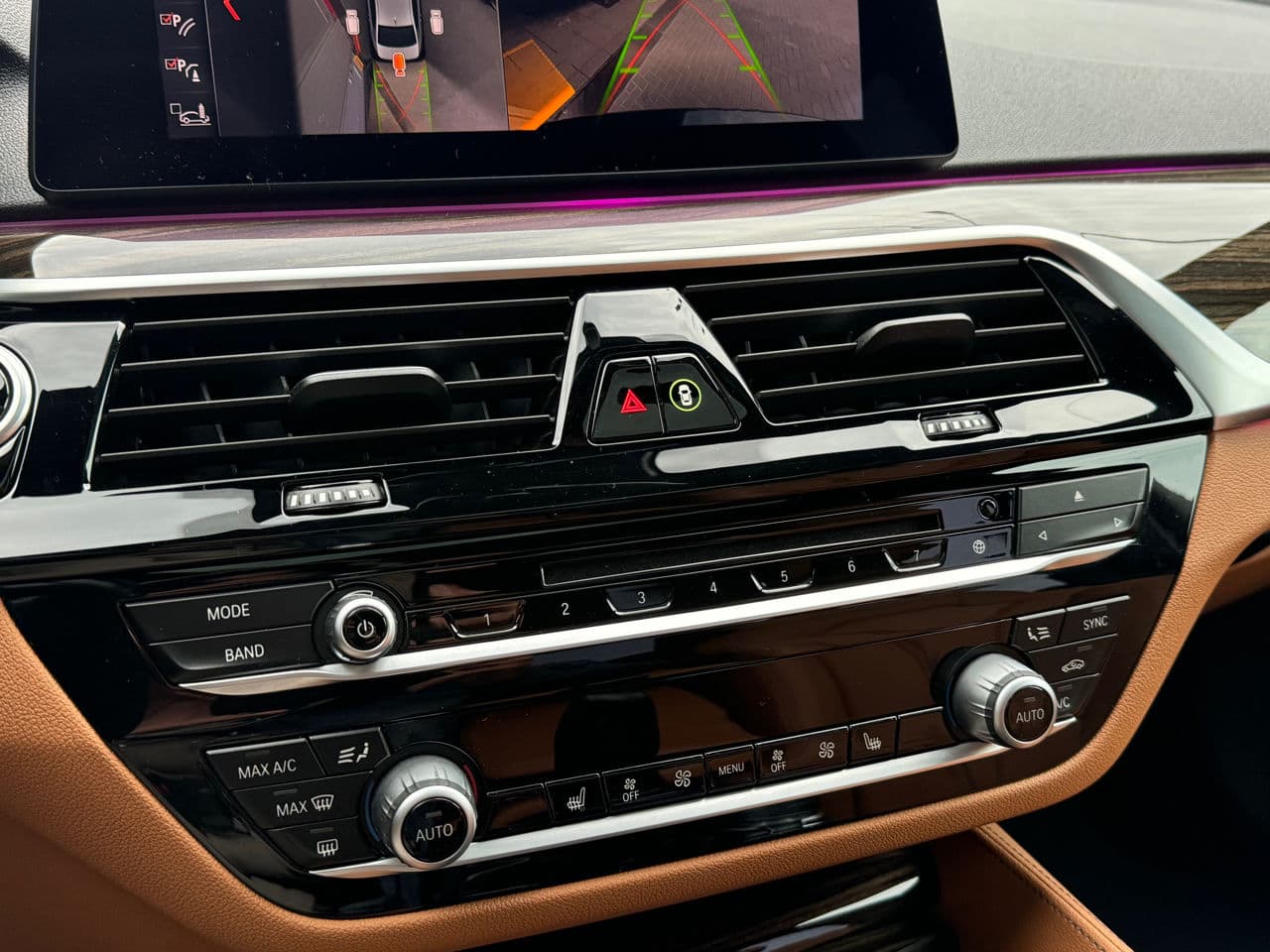 BMW 530e 2019 — Миниатюра 11