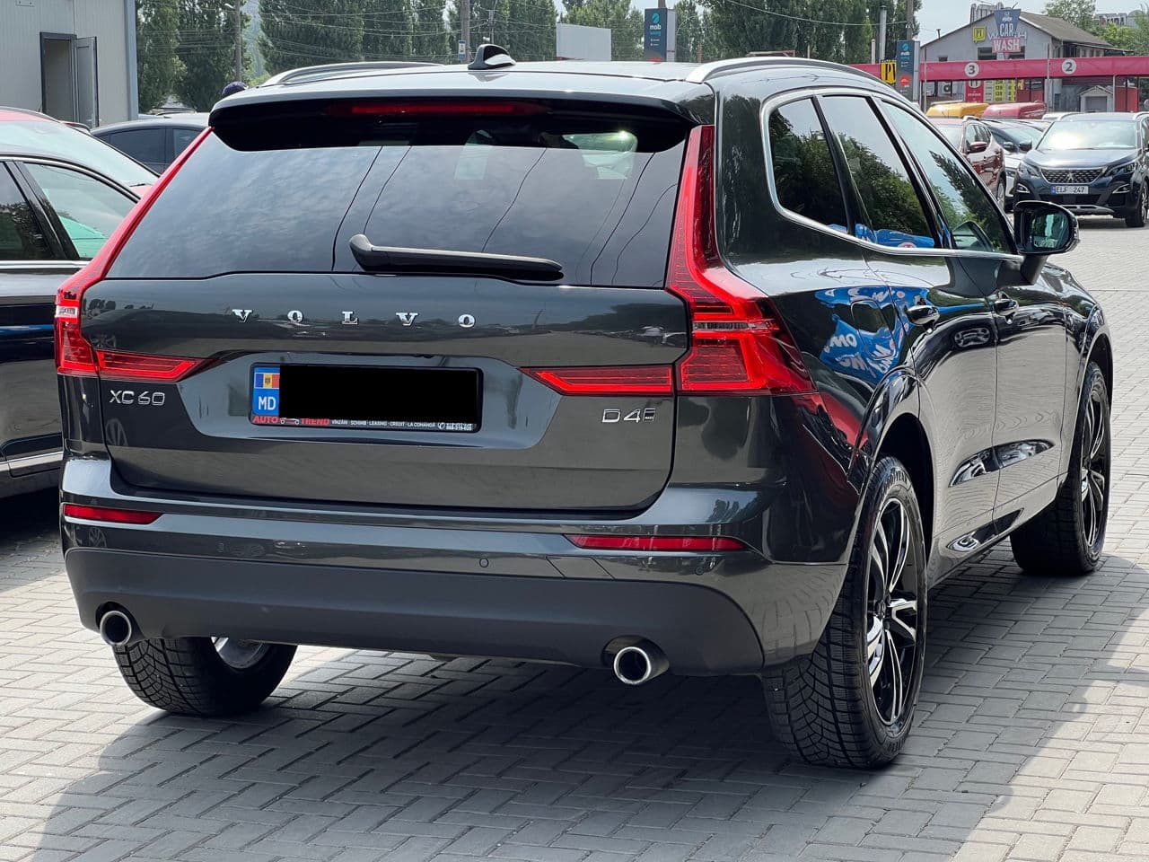 Volvo XC 60 2018 — Миниатюра 2