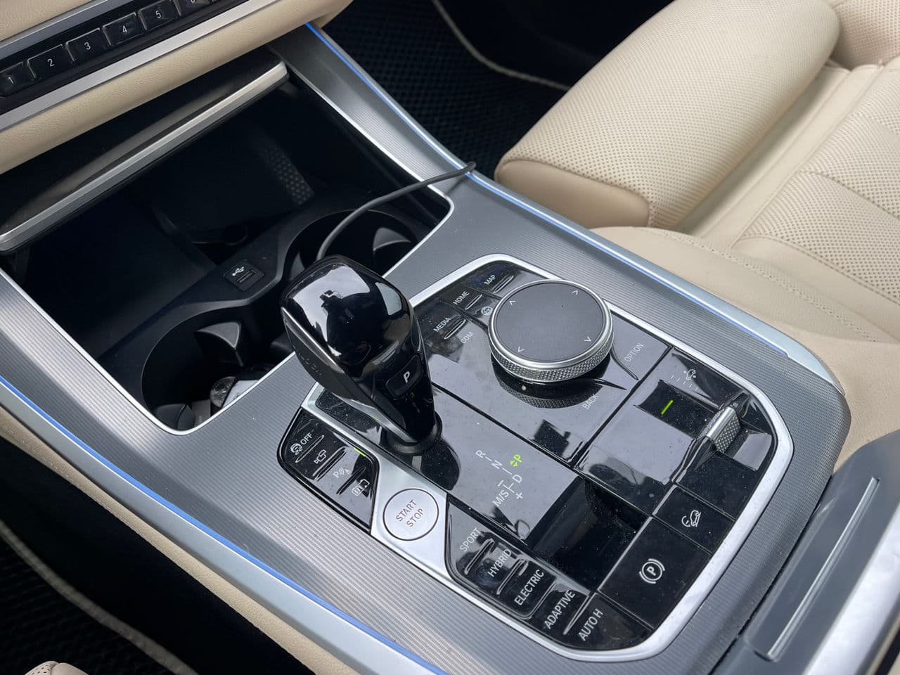 2022 BMW X5 4.5e — Miniatură 12