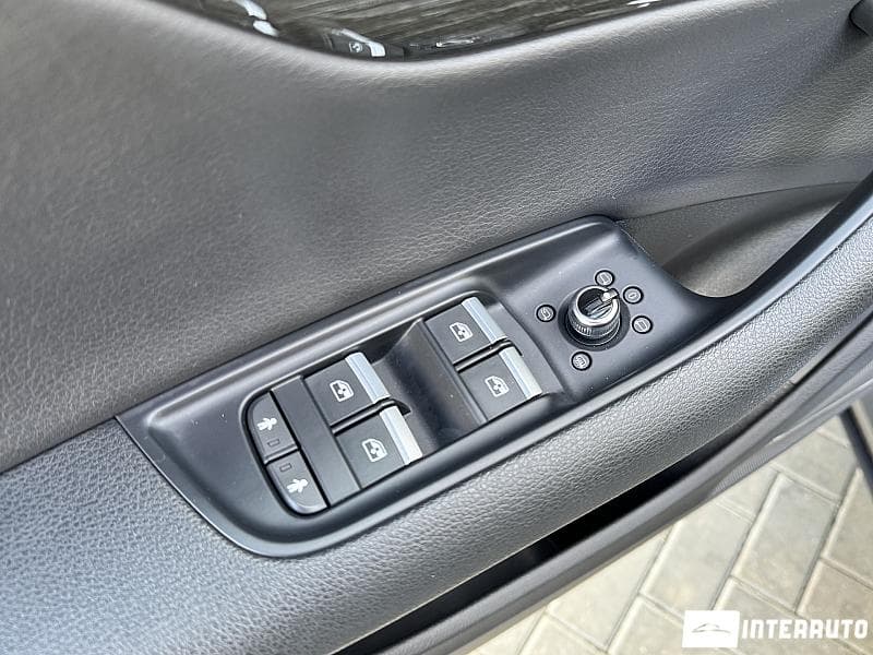 Audi Q7 2017 — Миниатюра 25