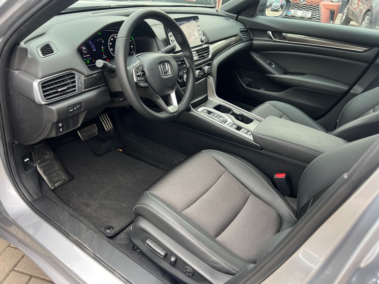 Honda Accord 2022 — Миниатюра 5