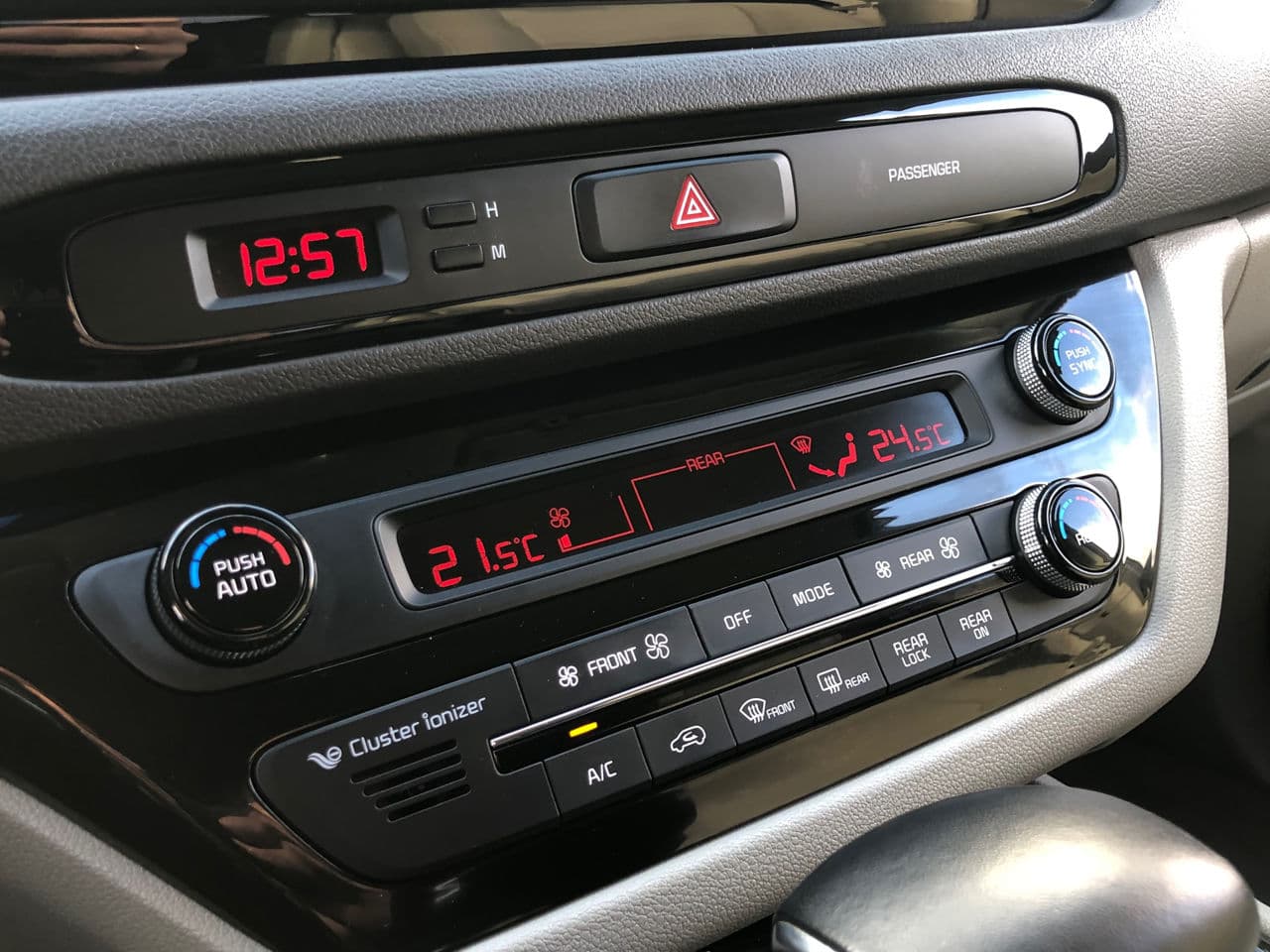 Kia Carnival 2017 — Миниатюра 10