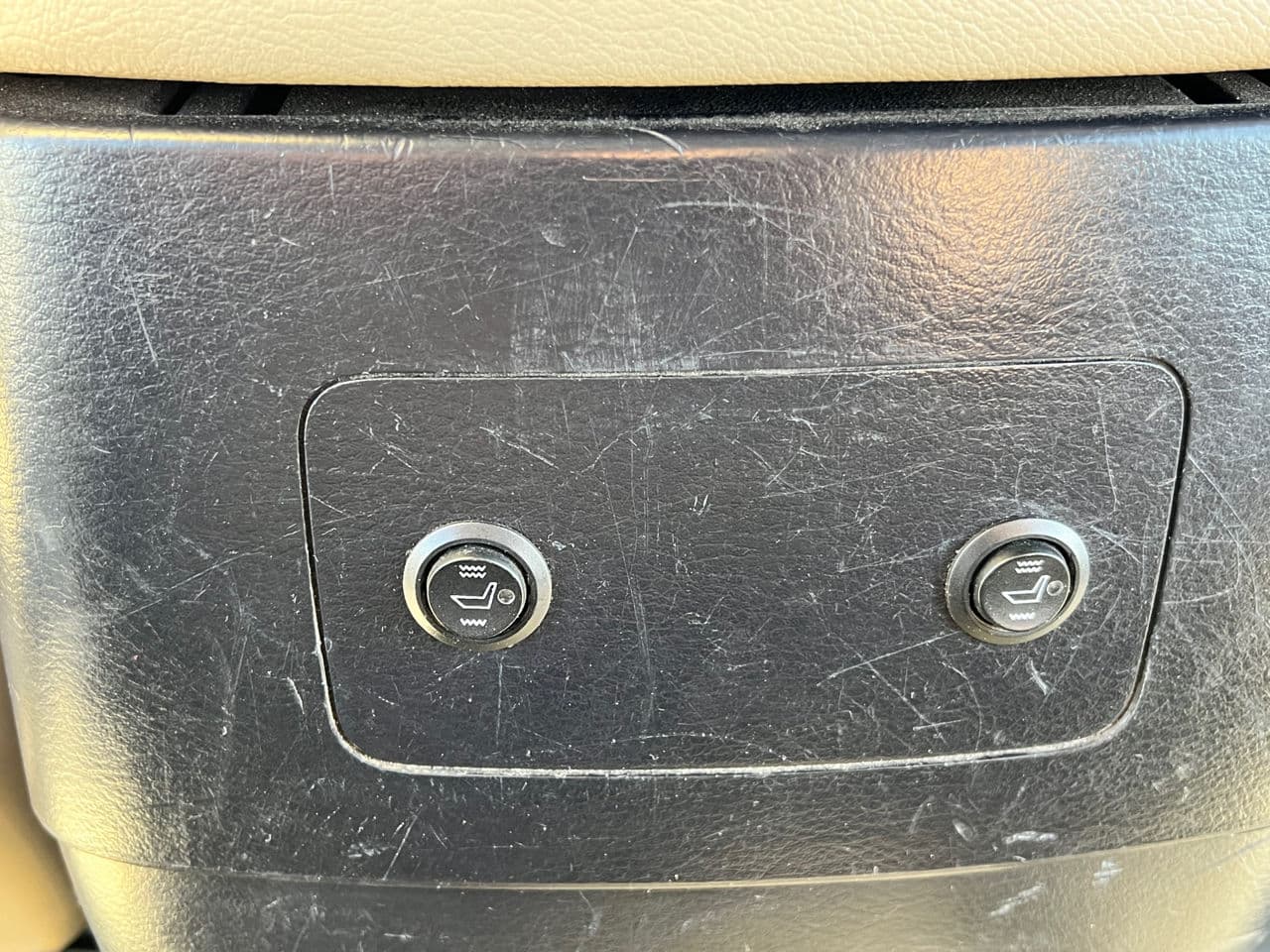 Mitsubishi Pajero 2009 — Миниатюра 19
