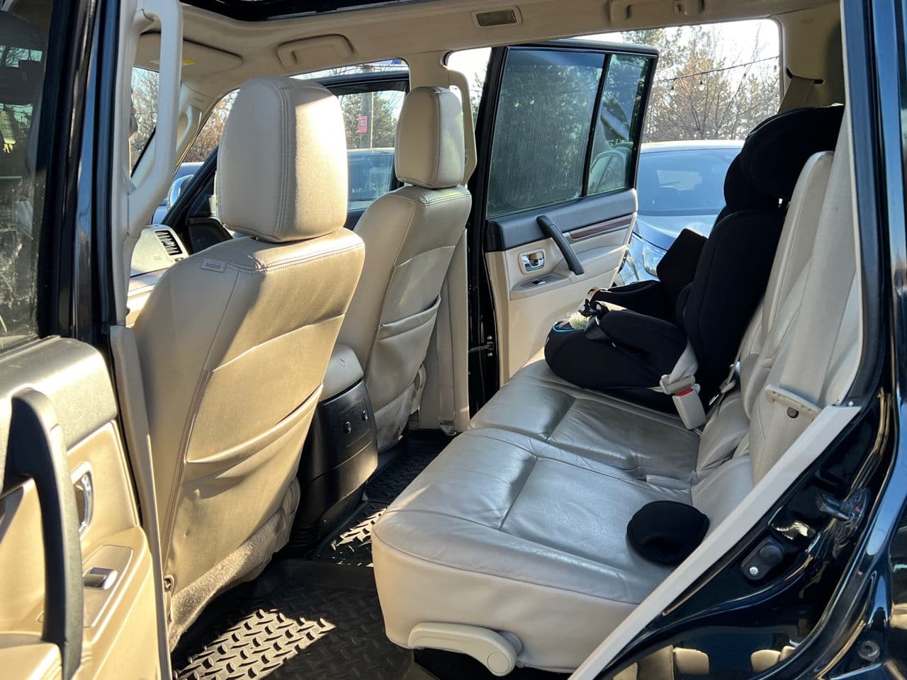 Mitsubishi Pajero 2009 — Миниатюра 9