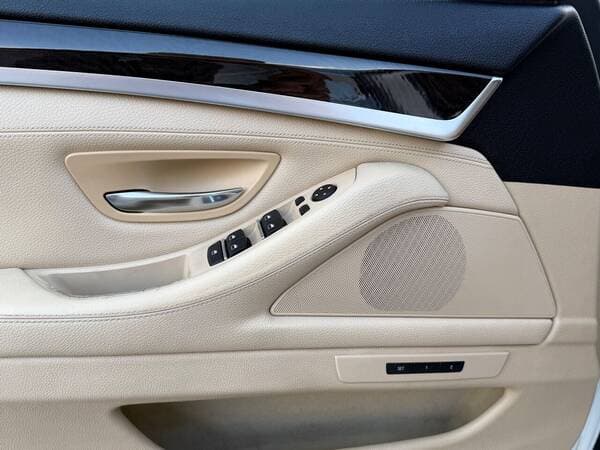 2014 BMW 528 — Miniatură 17