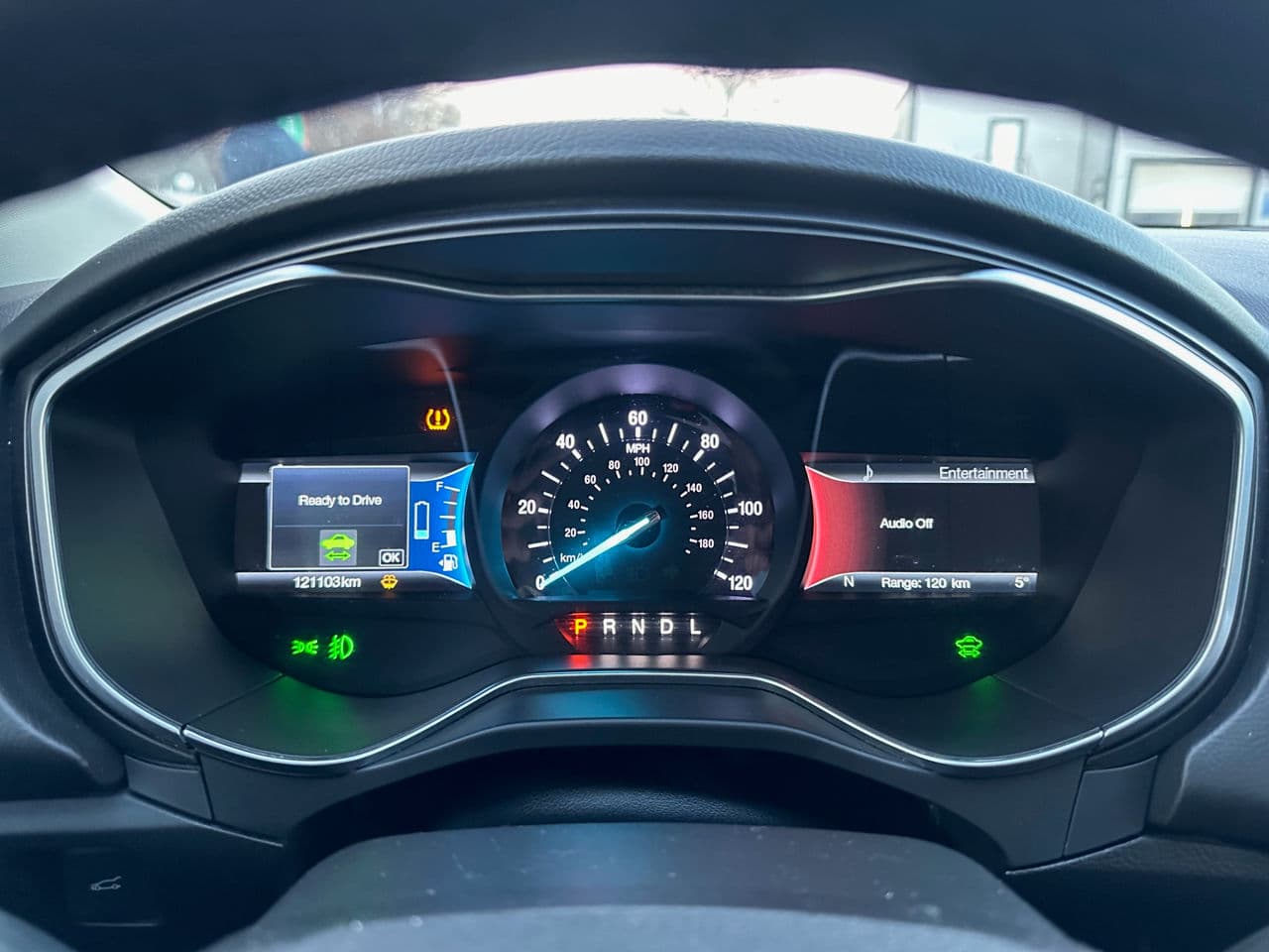 Ford Fusion 2018 — Миниатюра 8