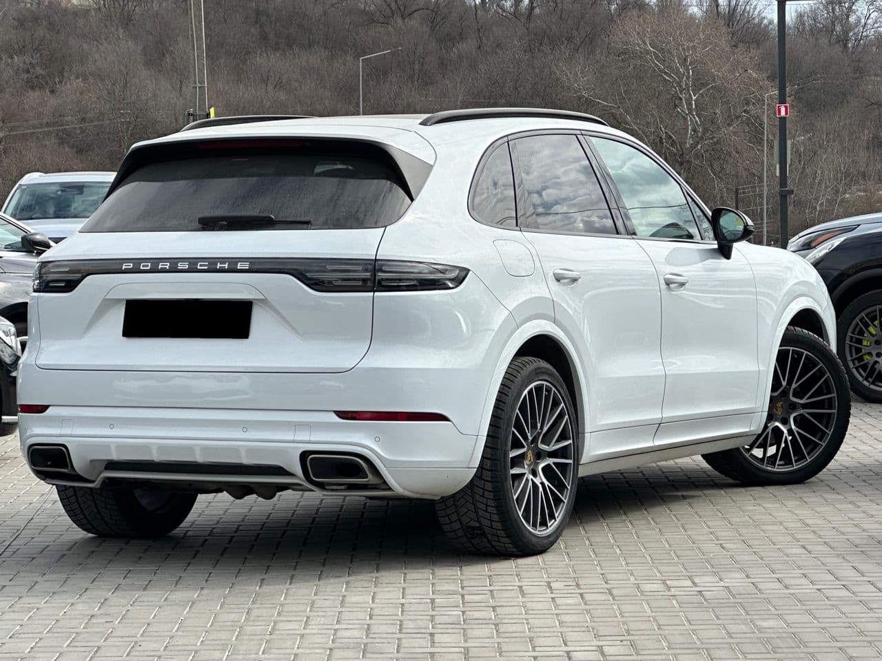 Porsche Cayenne 2019 — Миниатюра 3