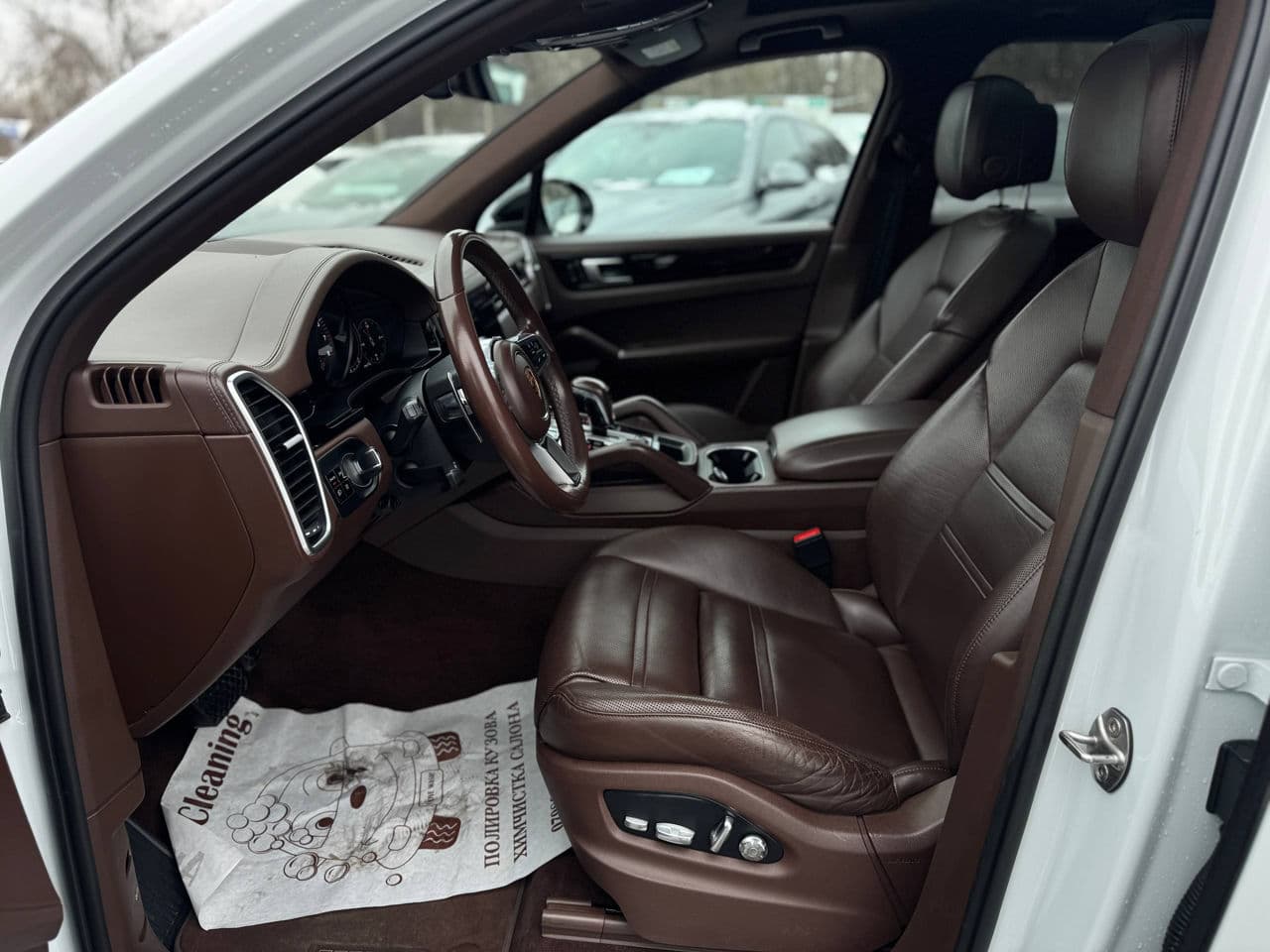 Porsche Cayenne 2019 — Миниатюра 5