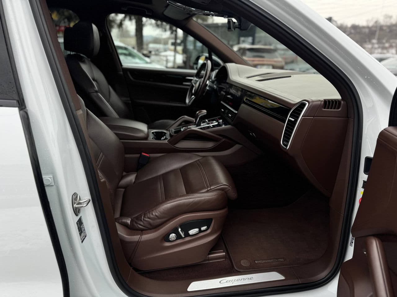 Porsche Cayenne 2019 — Миниатюра 16