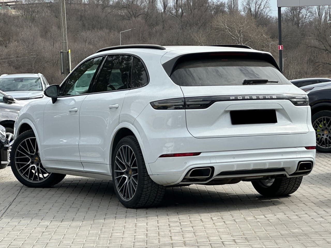 Porsche Cayenne 2019 — Миниатюра 4