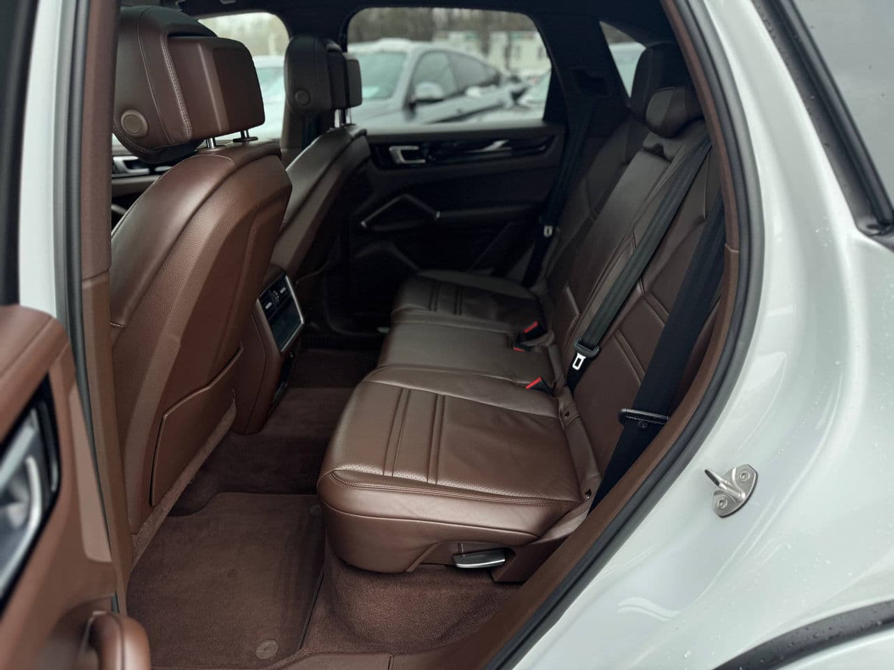 Porsche Cayenne 2019 — Миниатюра 13