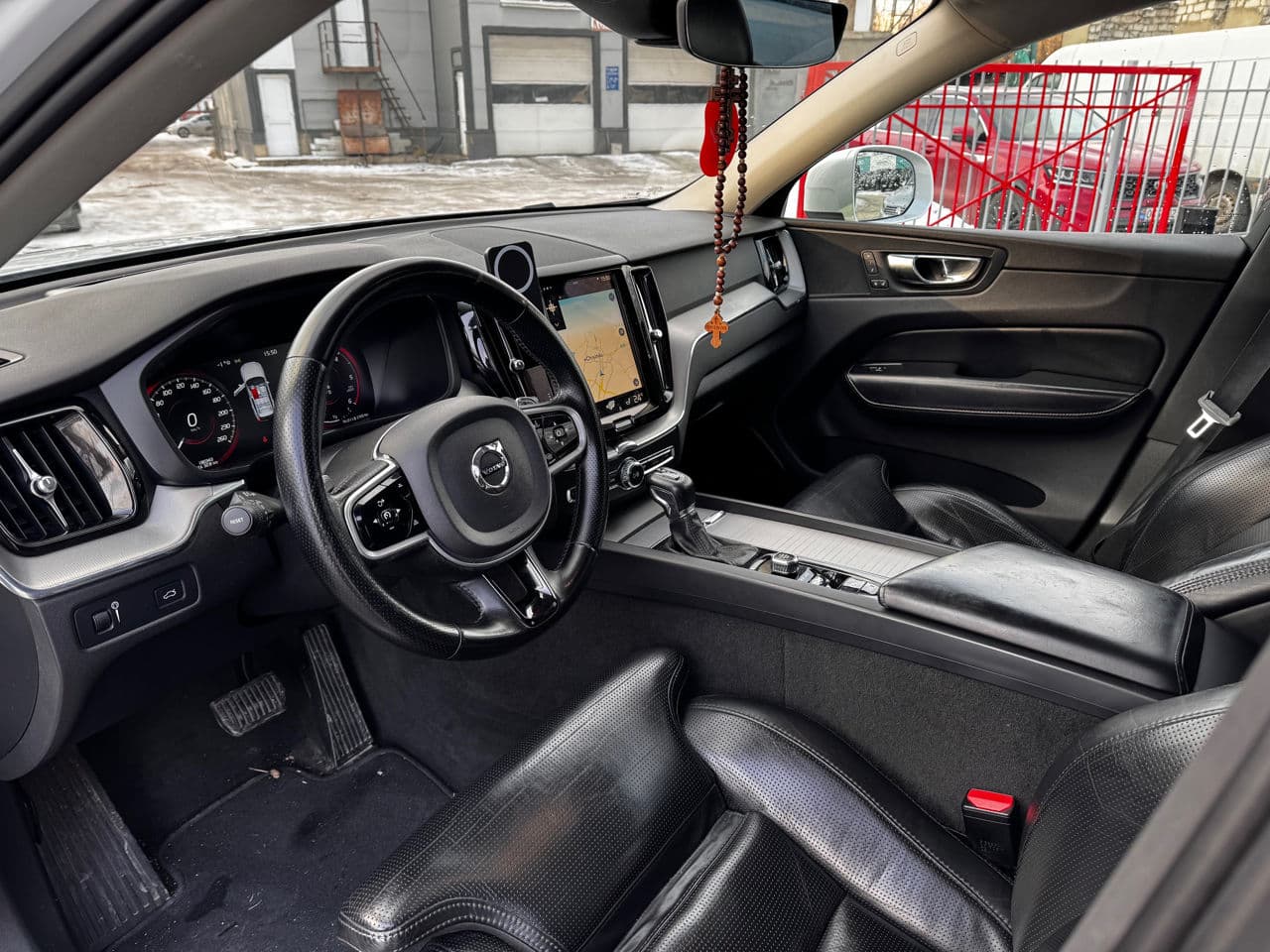 Volvo XC 60 2017 — Миниатюра 6