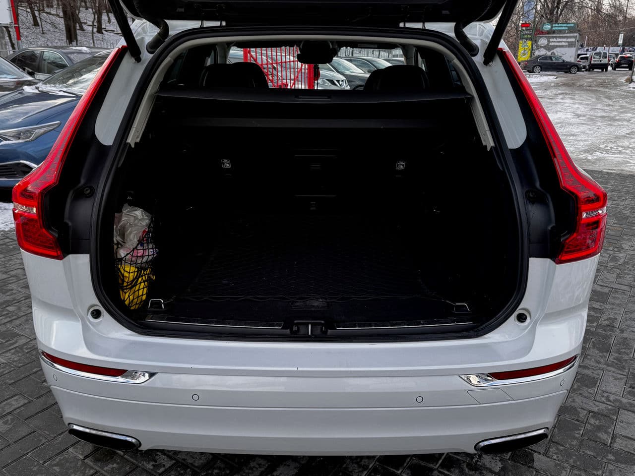 Volvo XC 60 2017 — Миниатюра 18