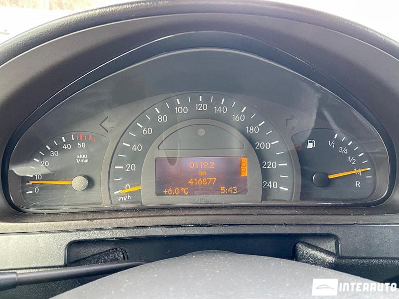 Mercedes G 400 2003 — Миниатюра 7