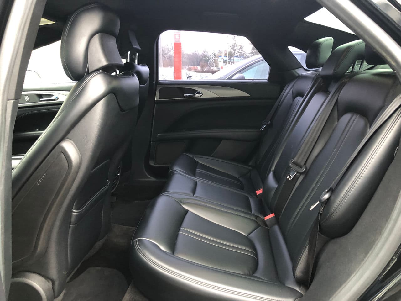Lincoln MKZ 2017 — Миниатюра 8