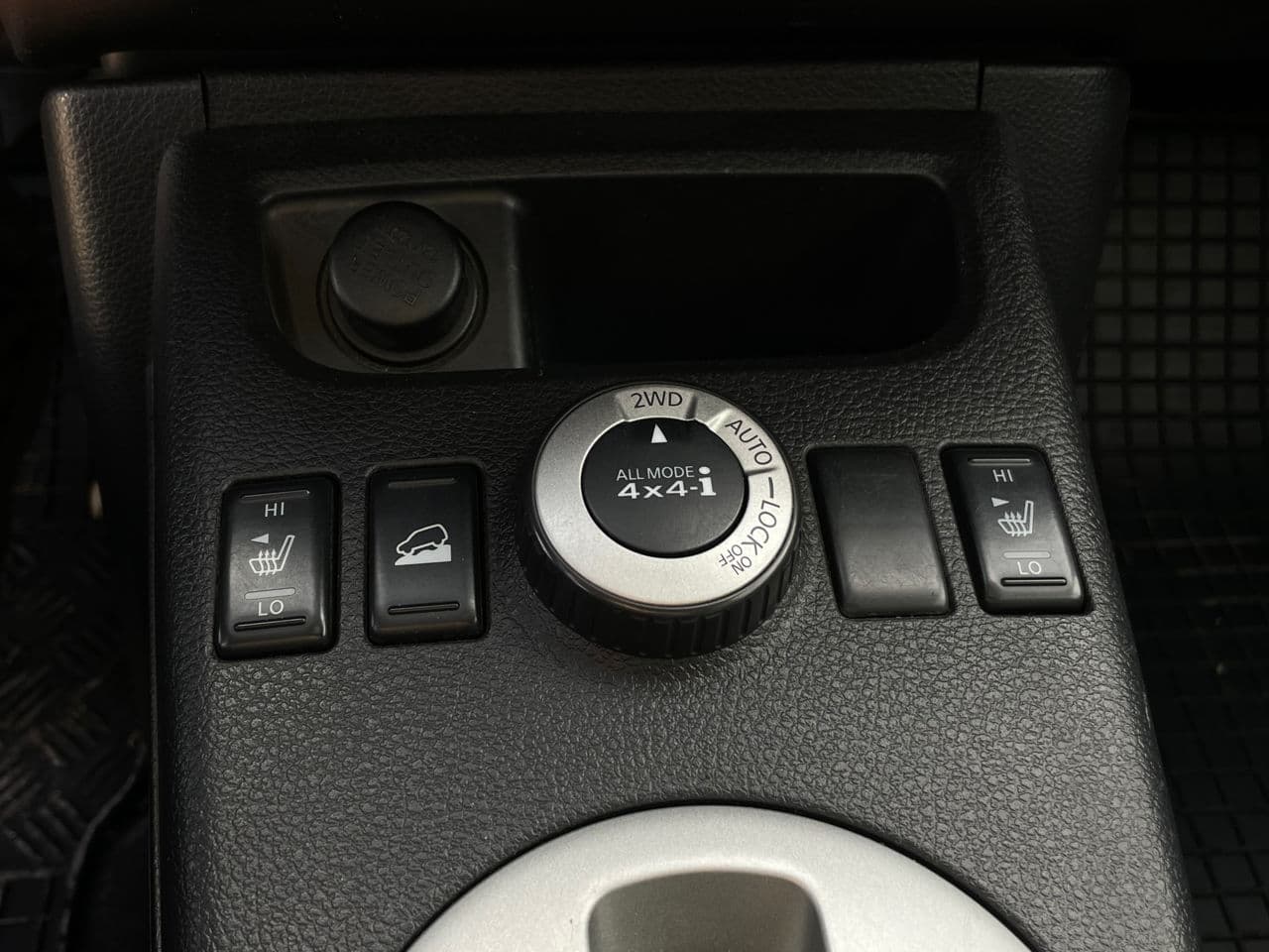 Nissan X-Trail 2008 — Миниатюра 18