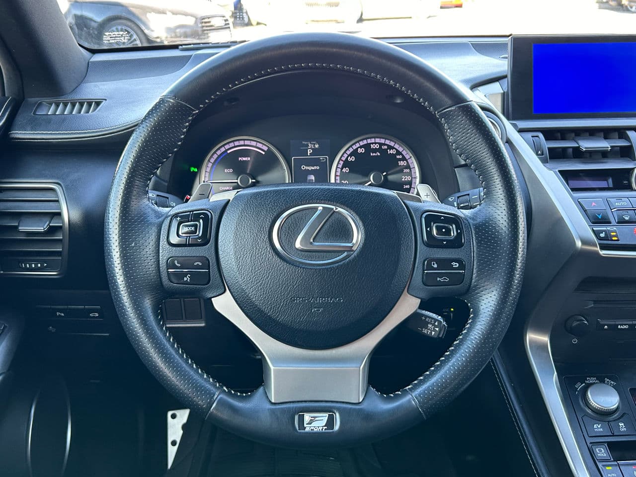 Lexus NX 300H 2015 — Миниатюра 11