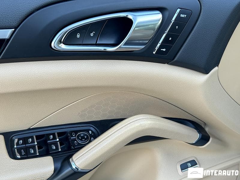Porsche Cayenne S Hybrid 2015 — Миниатюра 8