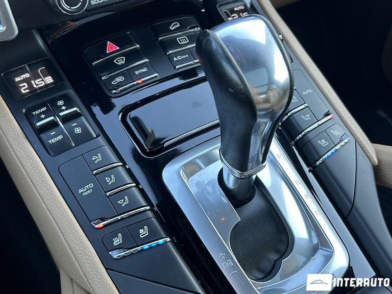 Porsche Cayenne S Hybrid 2015 — Миниатюра 13