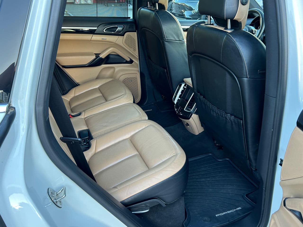 Porsche Cayenne S Hybrid 2015 — Миниатюра 19