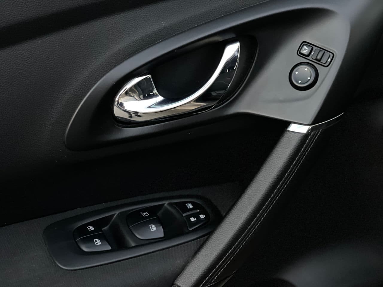 Renault Kadjar 2017 — Миниатюра 8