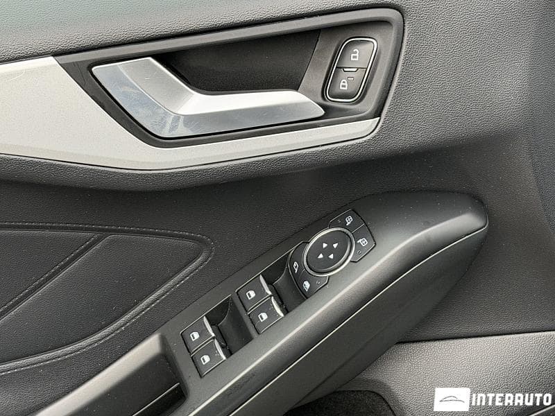 2019 Ford Focus — Miniatură 6