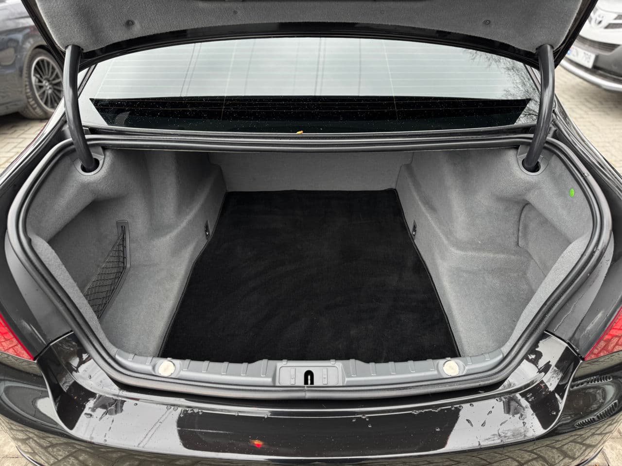 BMW 730 2012 — Миниатюра 23