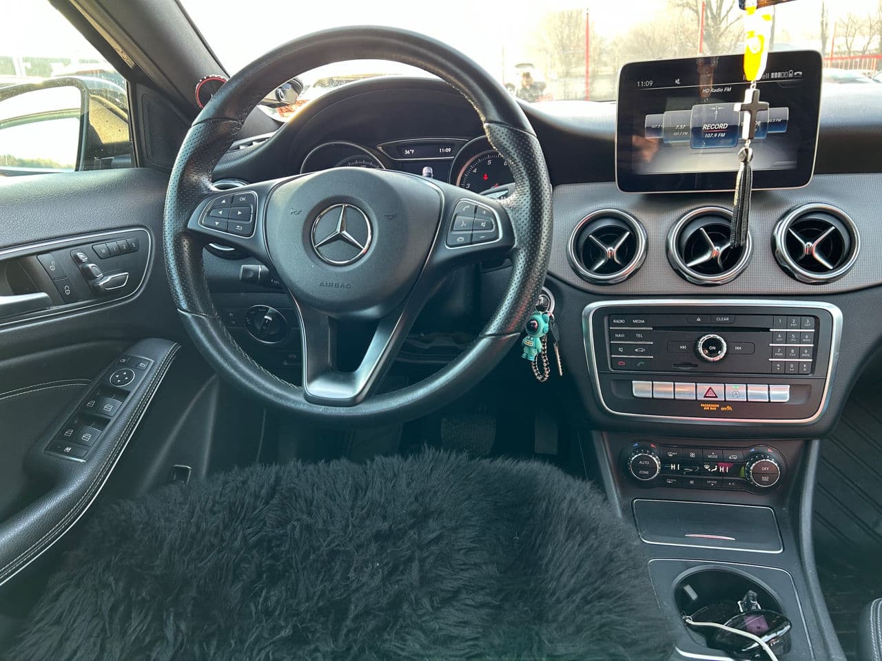 Mercedes GLA 250 2019 — Миниатюра 7