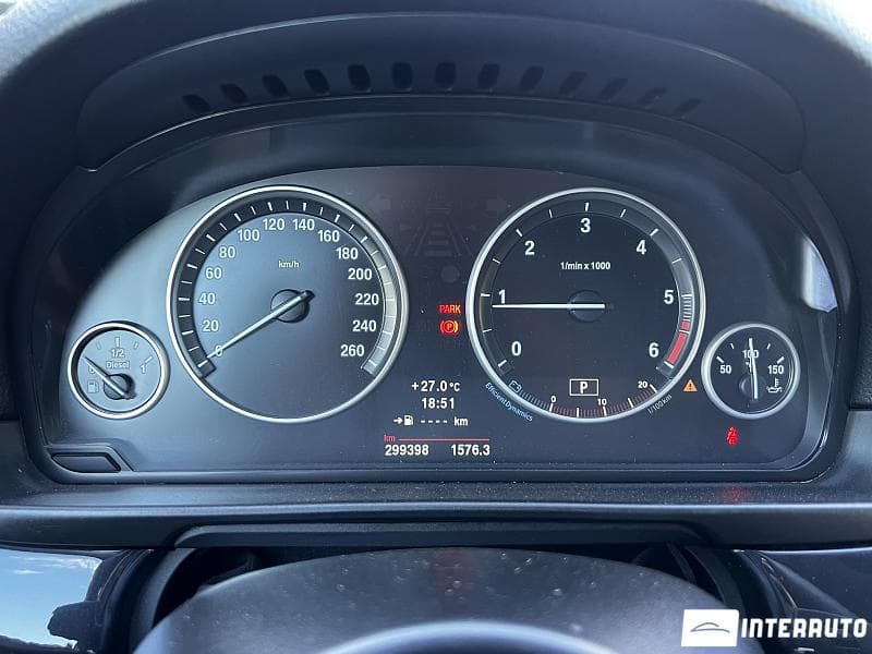 2013 BMW 520 — Miniatură 12