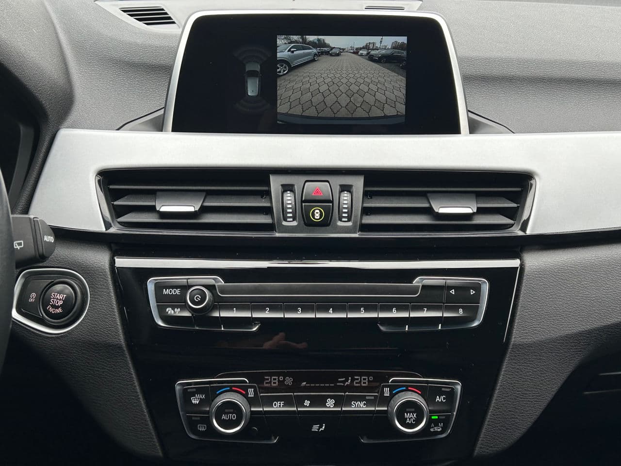 2019 BMW X1 1.6D — Miniatură 12