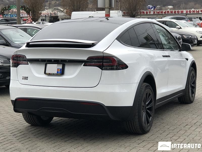 Tesla Model X Plaid 2023 — Миниатюра 2