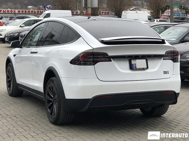 Tesla Model X Plaid 2023 — Миниатюра 4