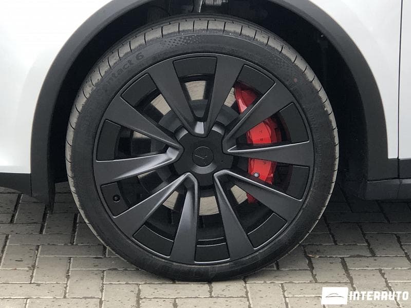 Tesla Model X Plaid 2023 — Миниатюра 24