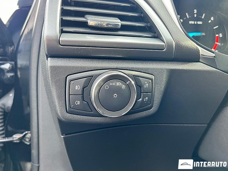 Ford Mondeo 2017 — Миниатюра 18