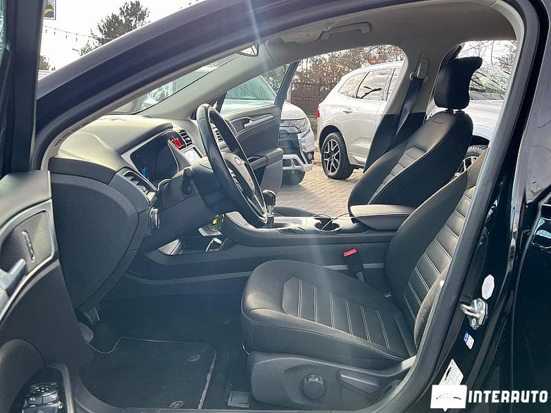 Ford Mondeo 2017 — Миниатюра 5