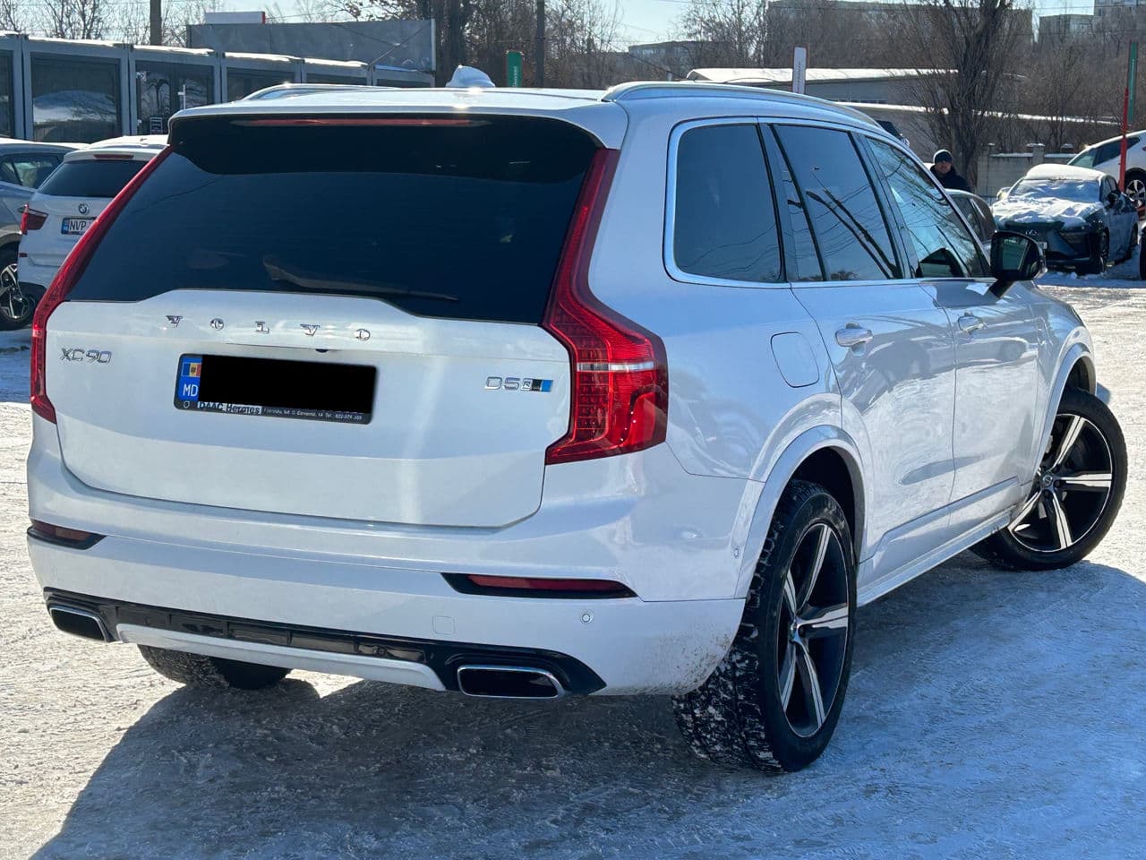 Volvo XC 90 2017 — Миниатюра 3