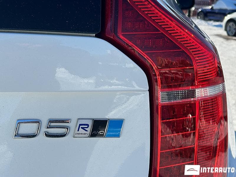 Volvo XC 90 2017 — Миниатюра 5