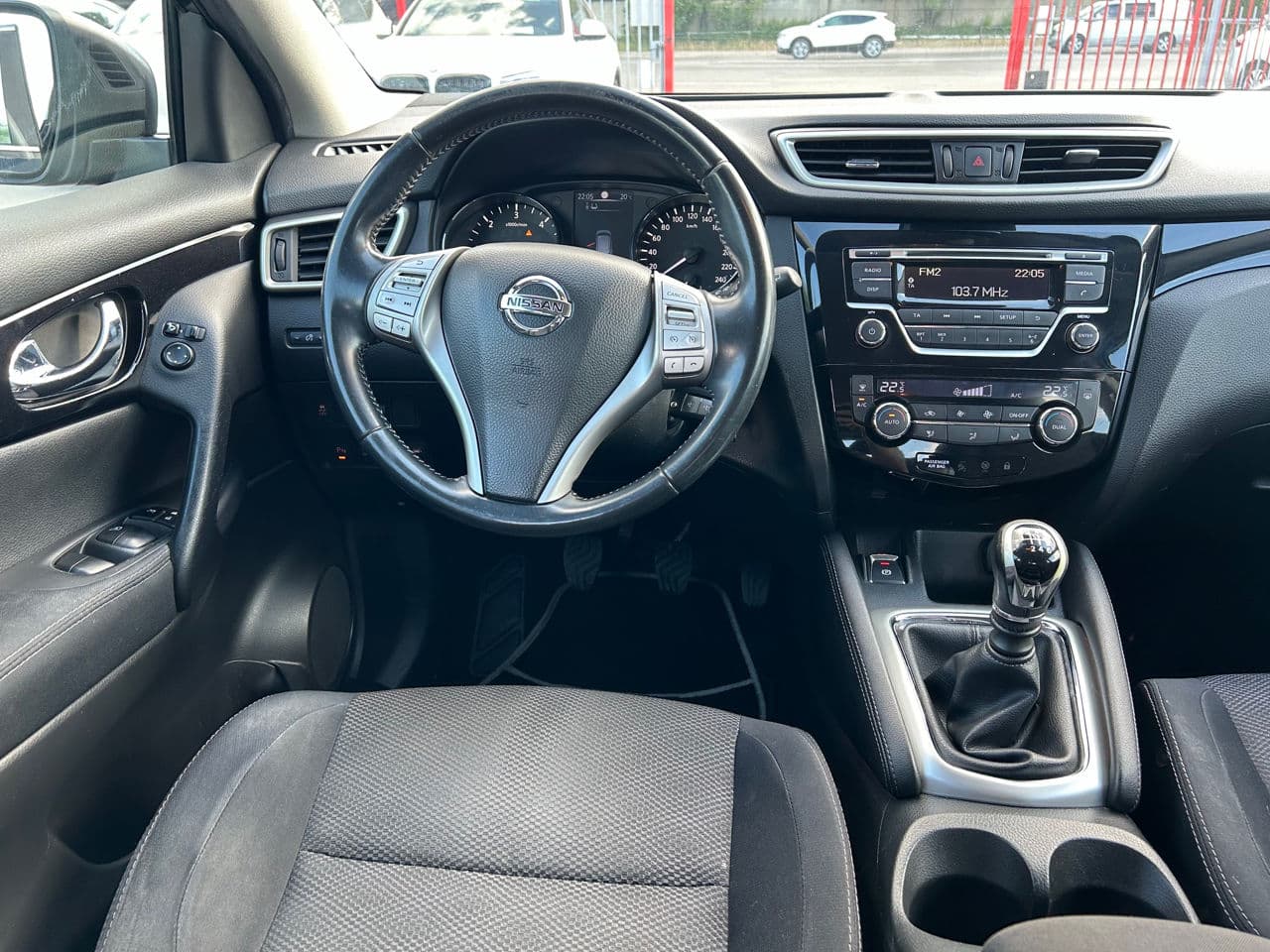 Nissan Qashqai 2015 — Миниатюра 7