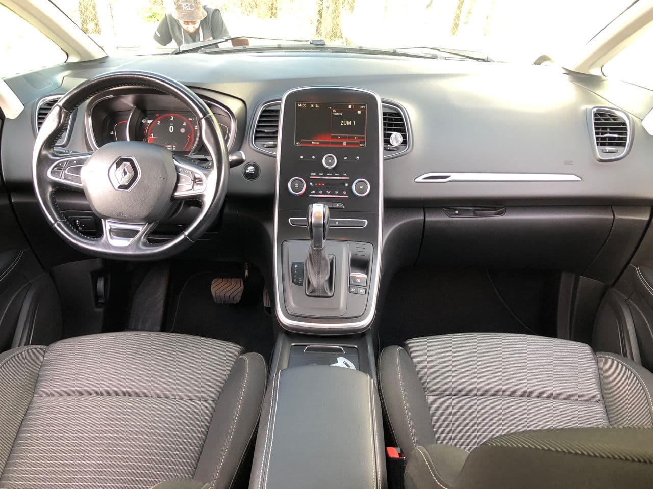 Renault Scenic 2017 — Миниатюра 6