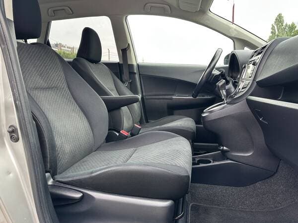 Toyota Verso S 2011 — Миниатюра 7